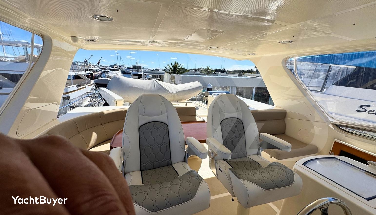 Latitude 20