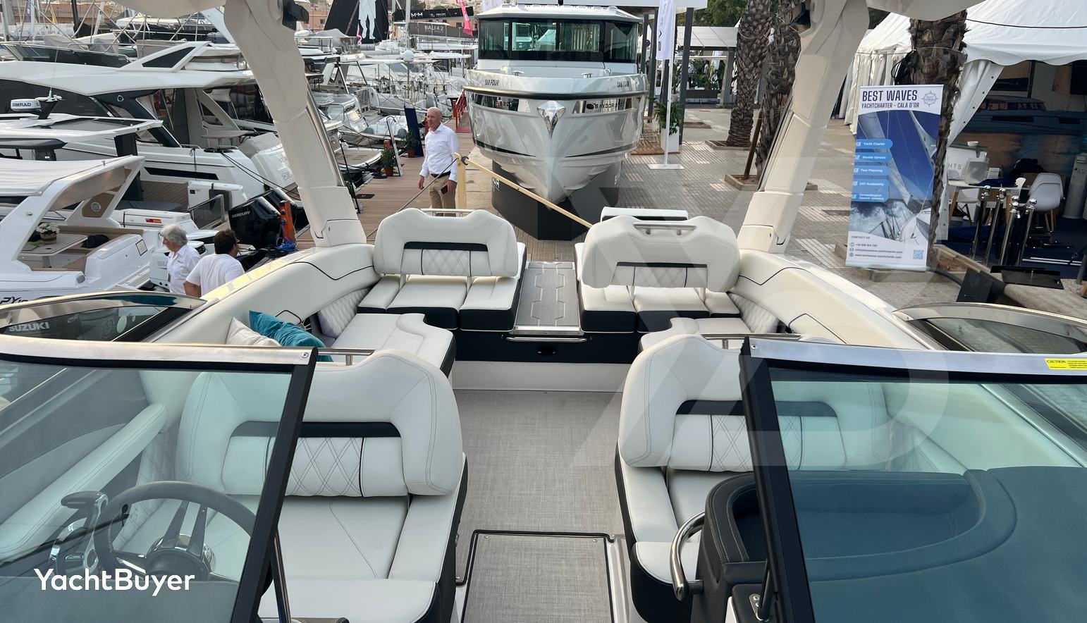 PALMA BOAT SHOW ANGEBOT - SIE SPAREN ÜBER 44.000€ , Regal LS6