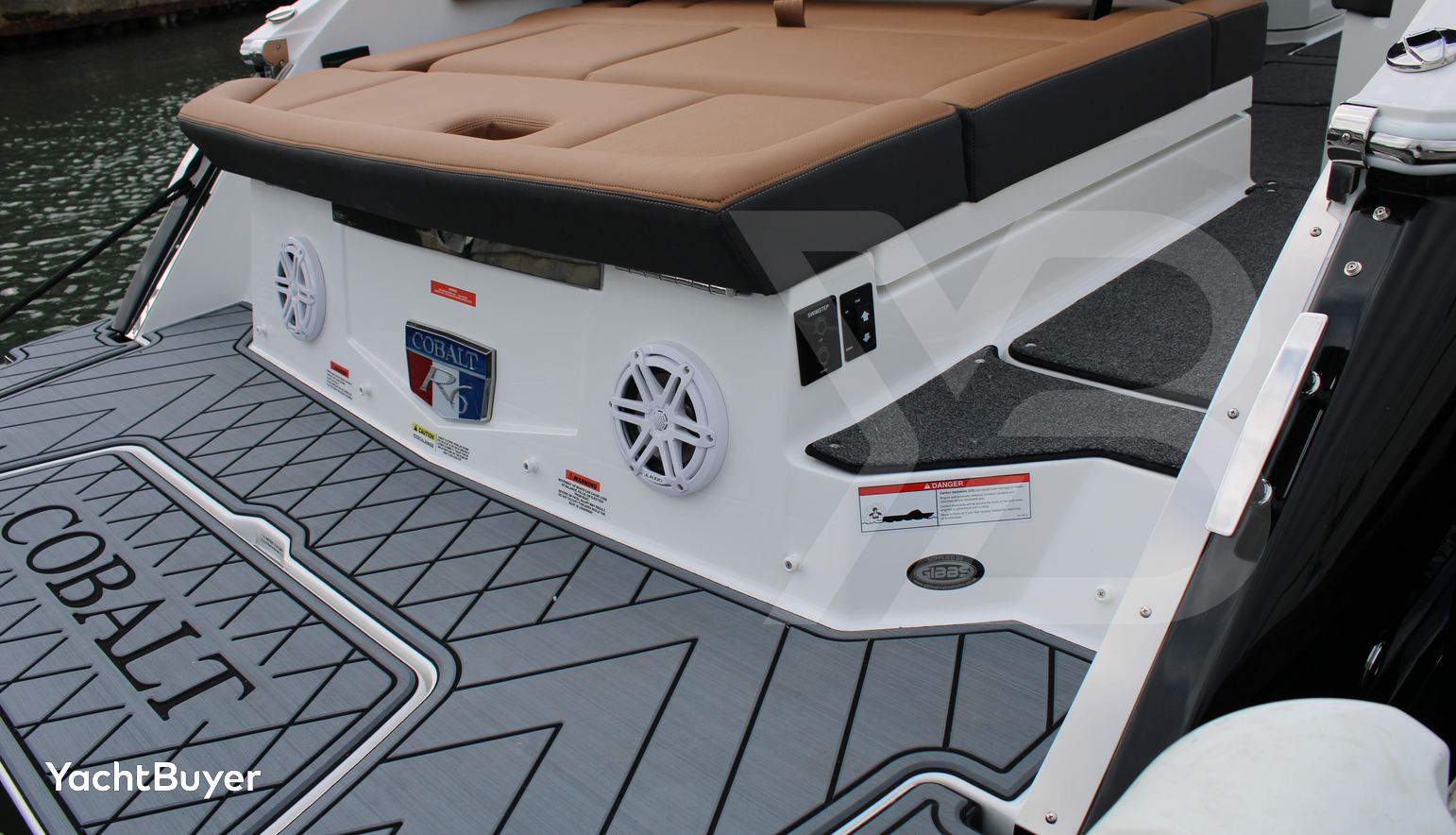 Luxury. Performance. Style