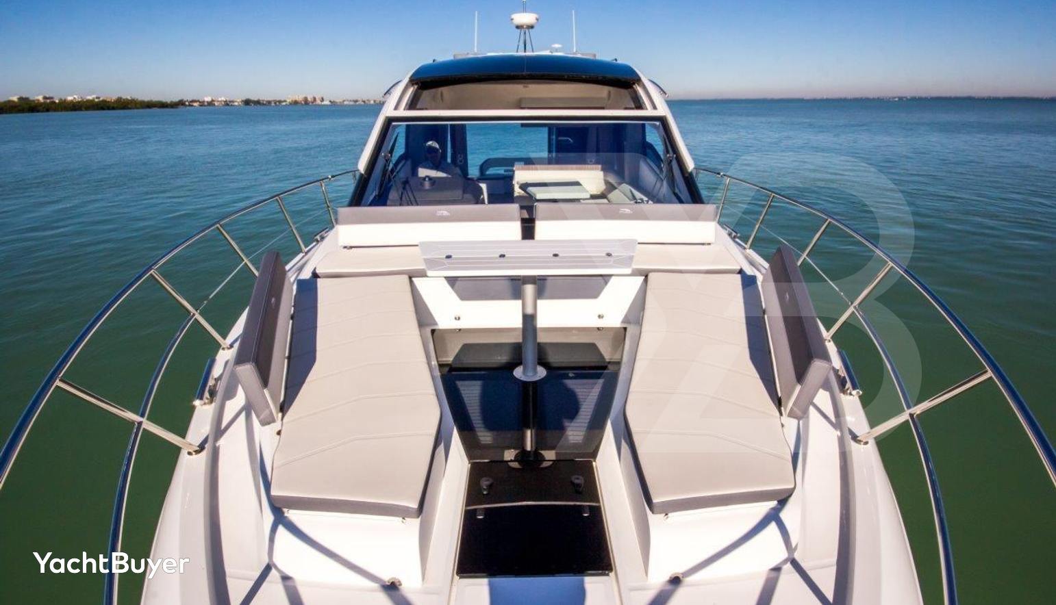 Galeon 510 SKY