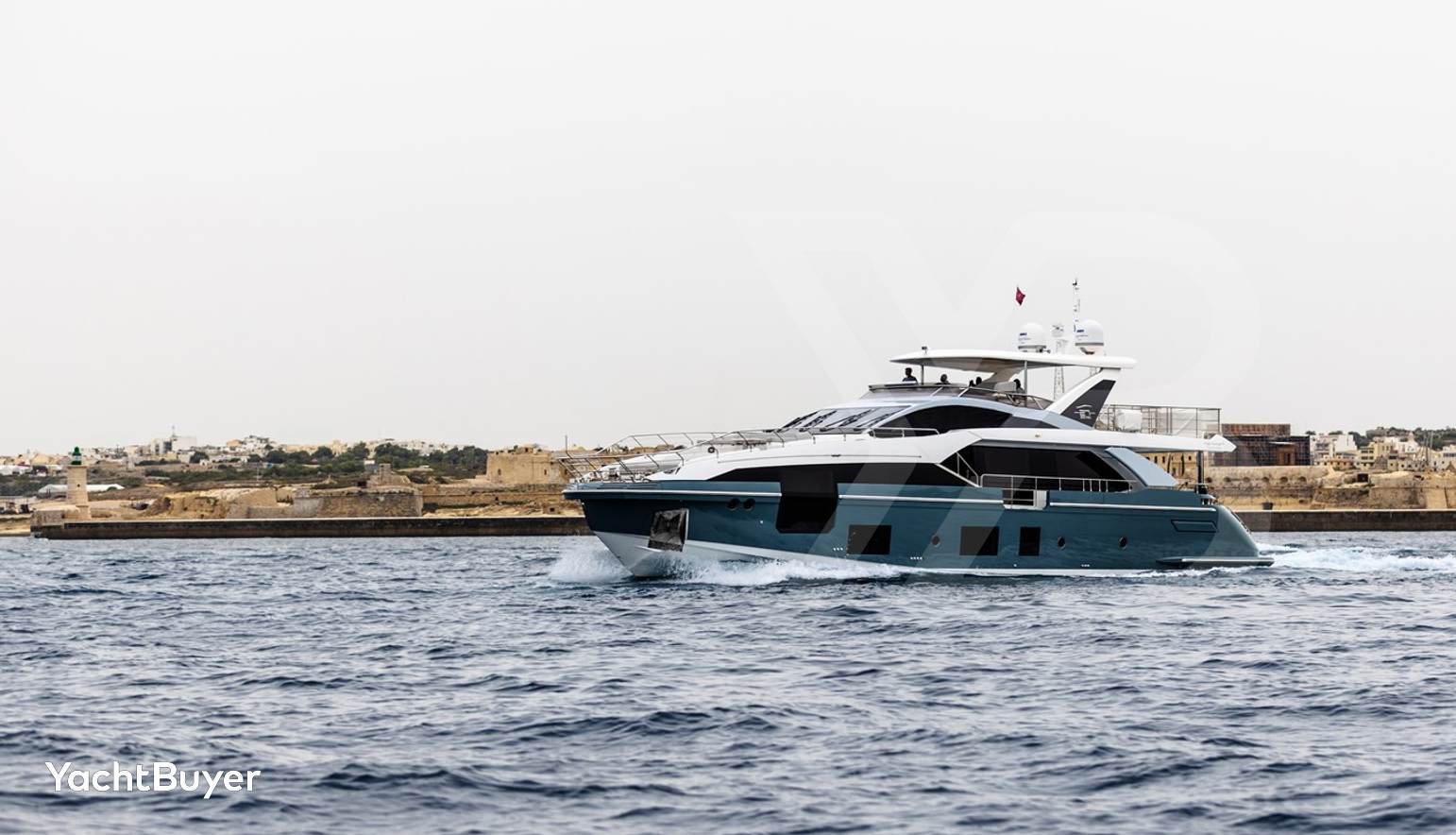 AZIMUT GRANDE 27 METRI  2020