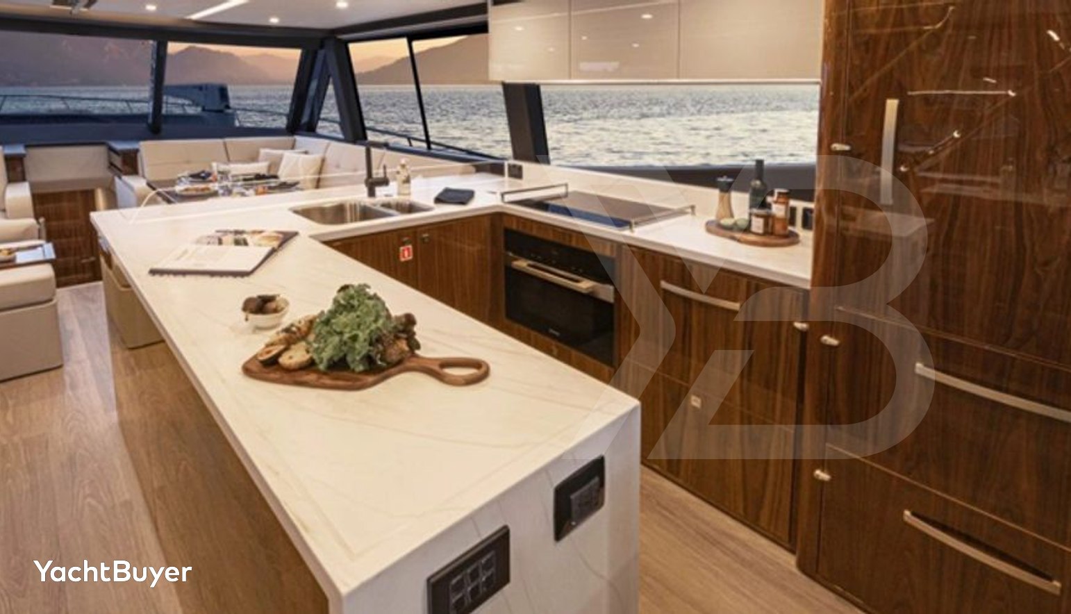 64 SPORTS MOTOR YACHT SERIES 2