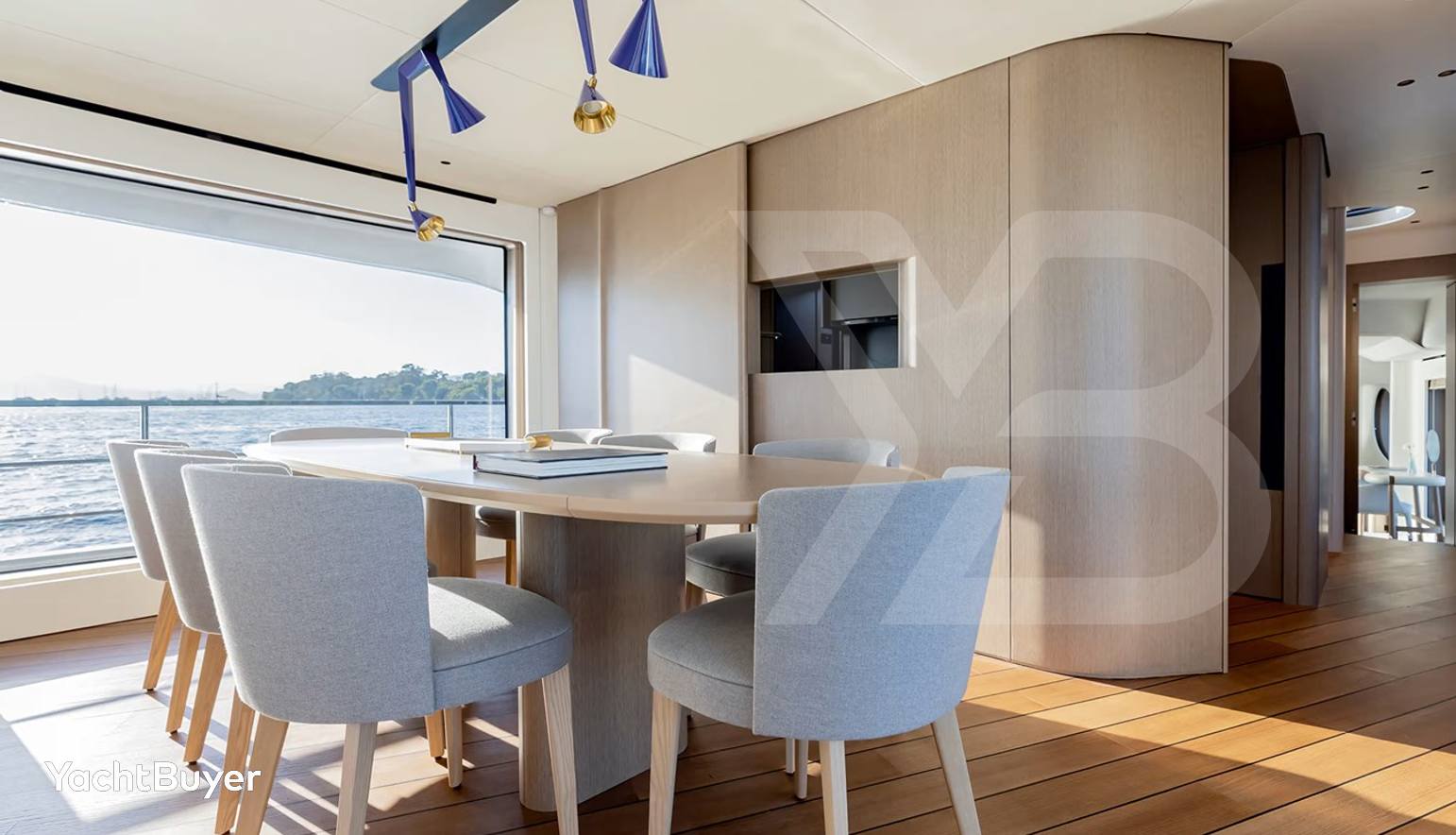 AZIMUT GRANDE 26 M