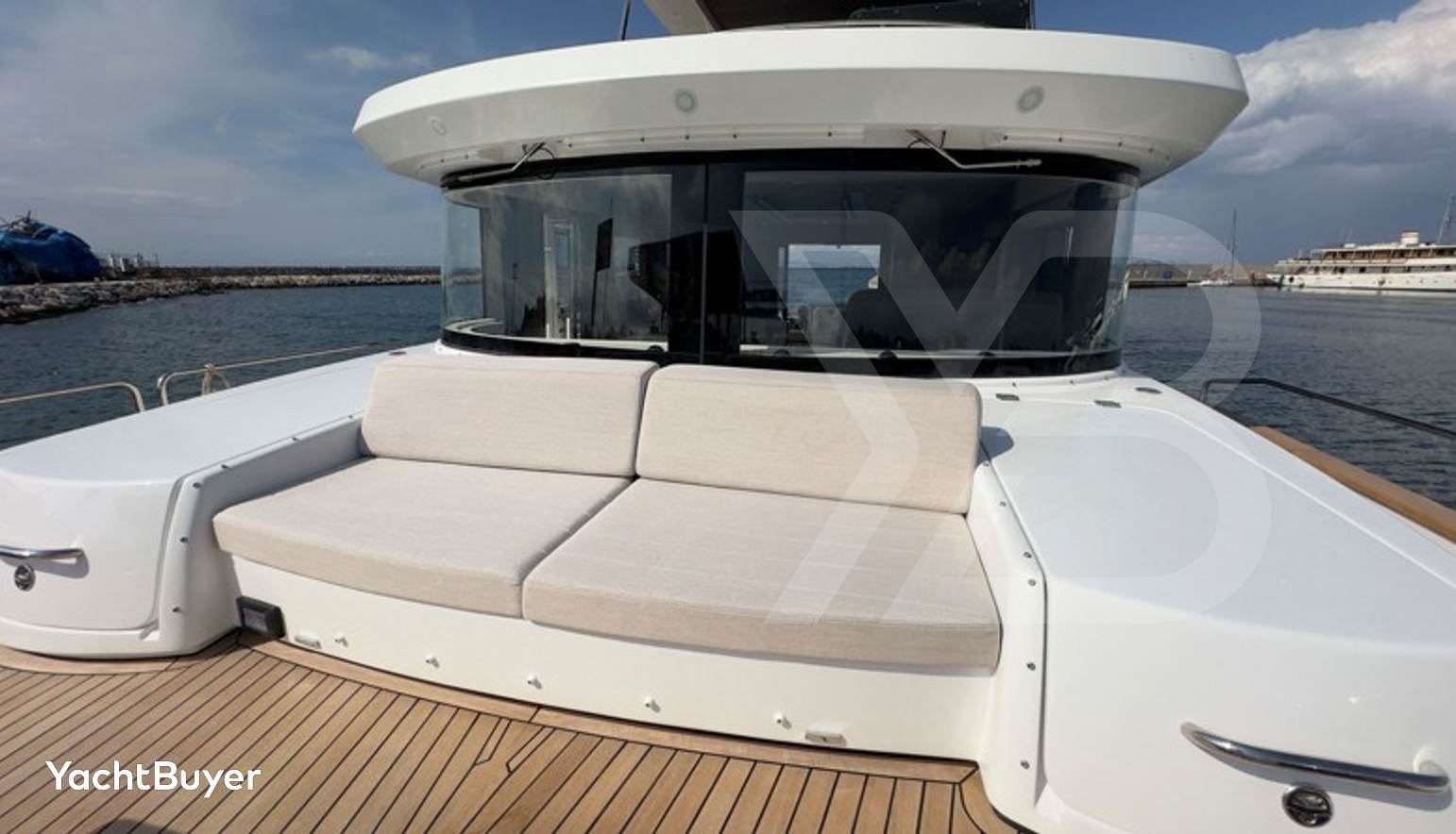 Sirena 58 