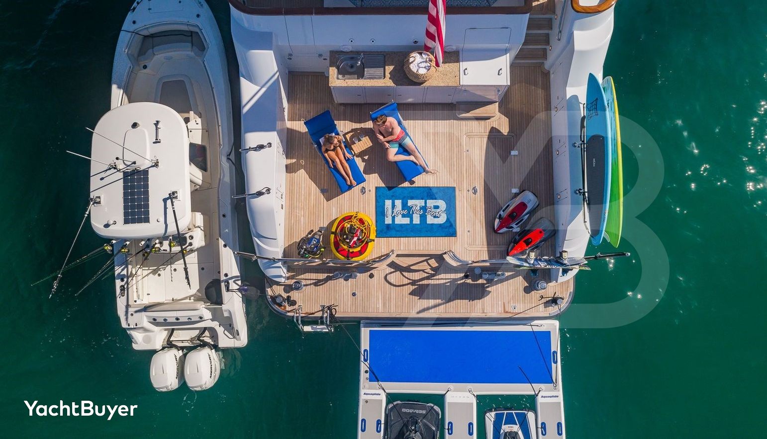 I LOVE THIS BOAT