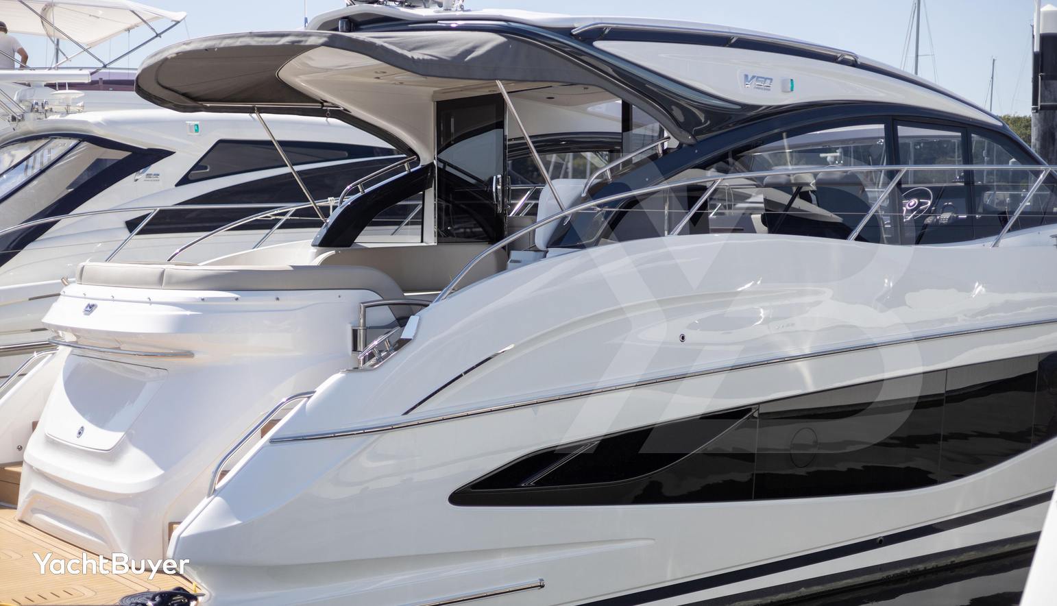 3 CABIN DECK VERSION