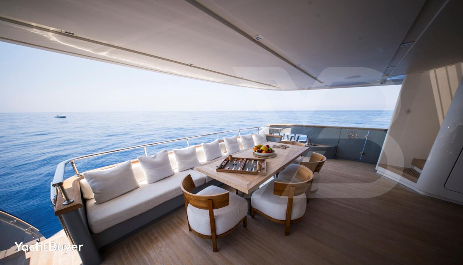 Naya 7