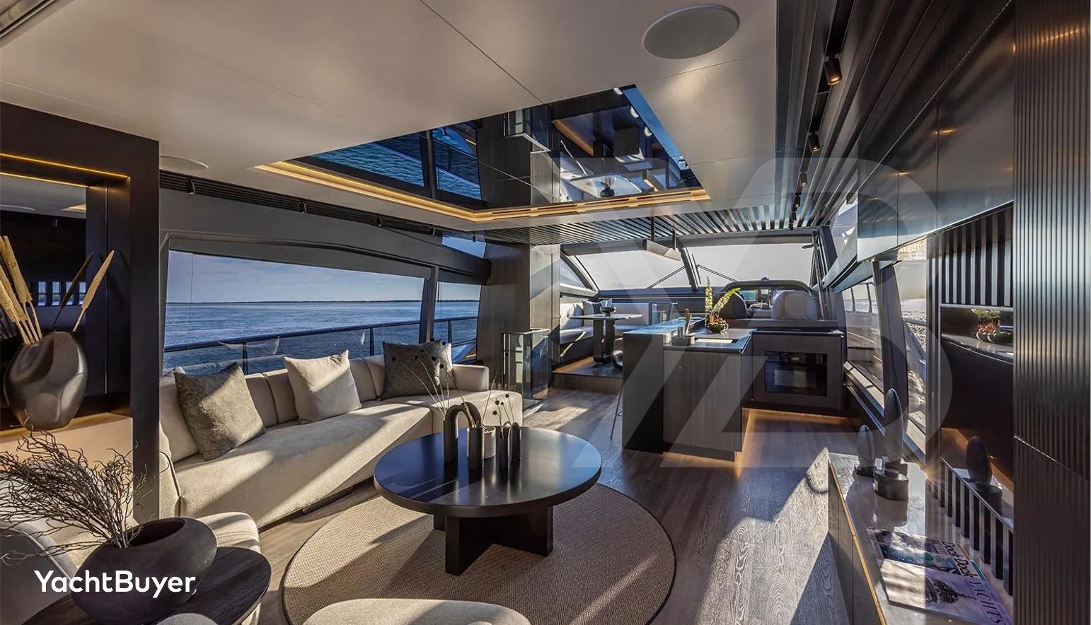 2025 Pearl 72 | 72.2 ft