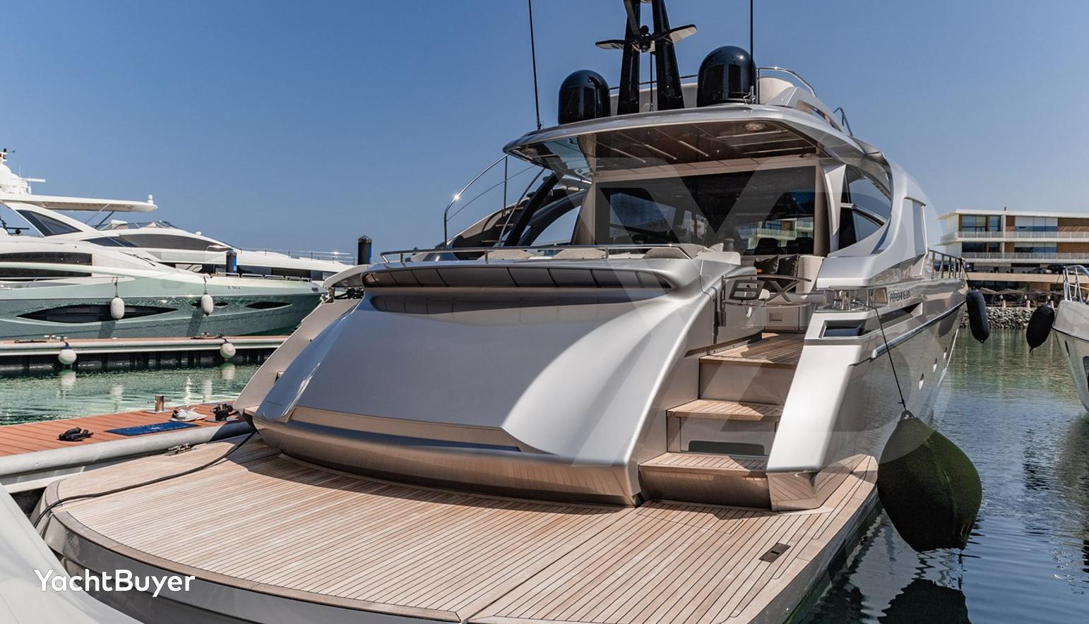 2021 PERSHING 8X