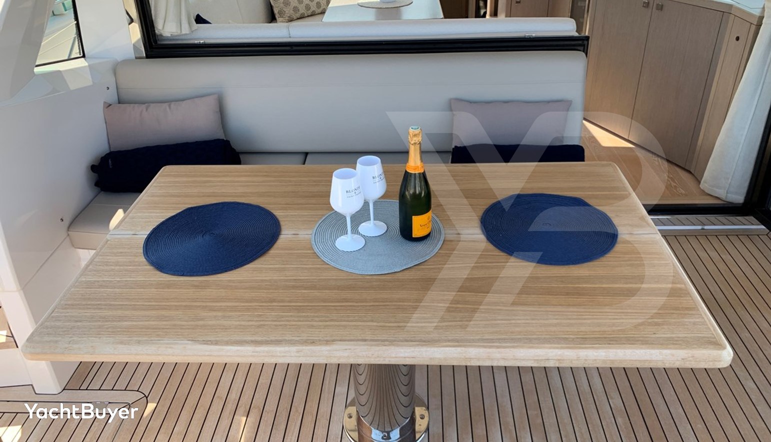 SUNSEEKER PREDATOR 50
