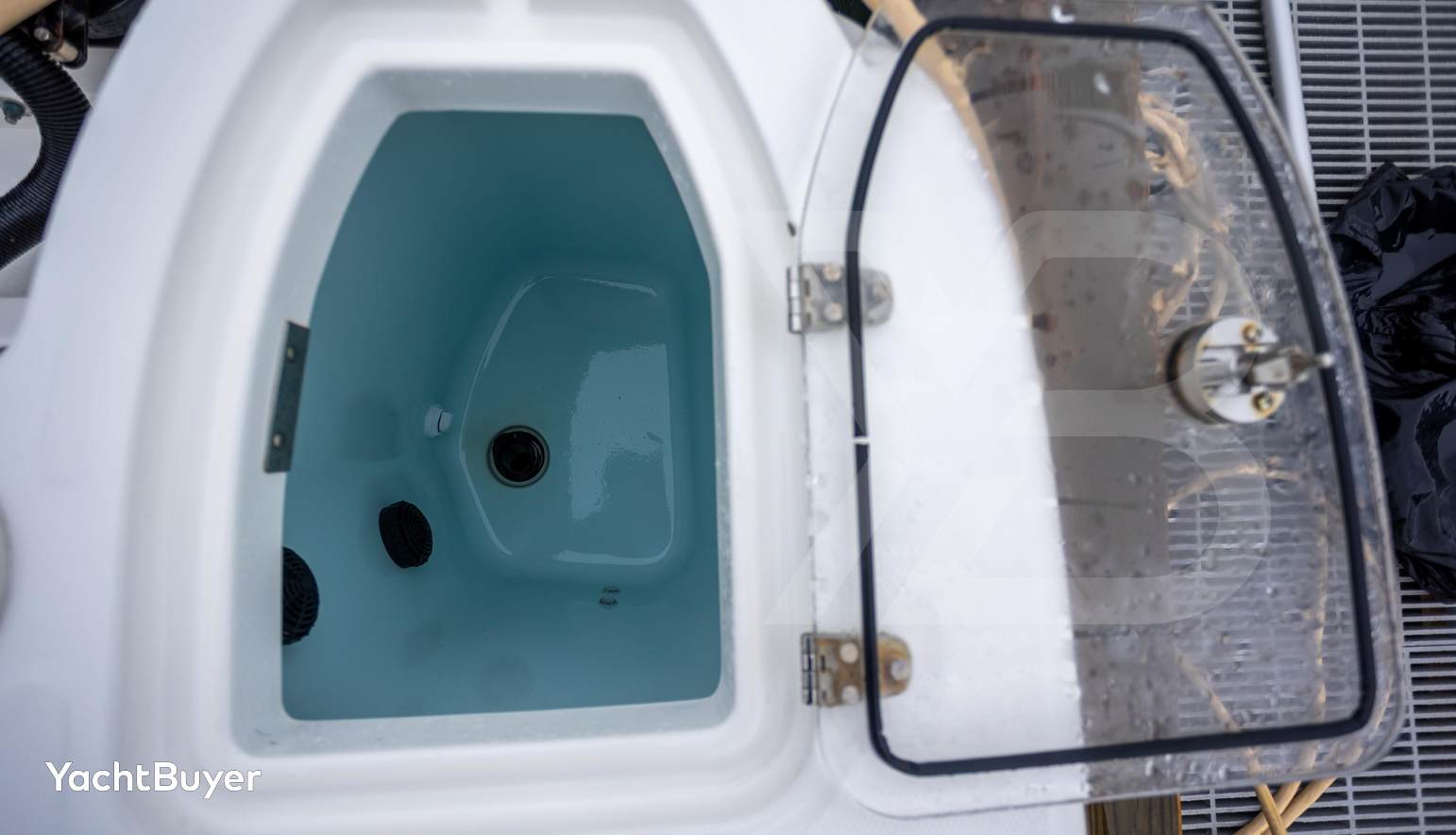 Boston Whaler 285