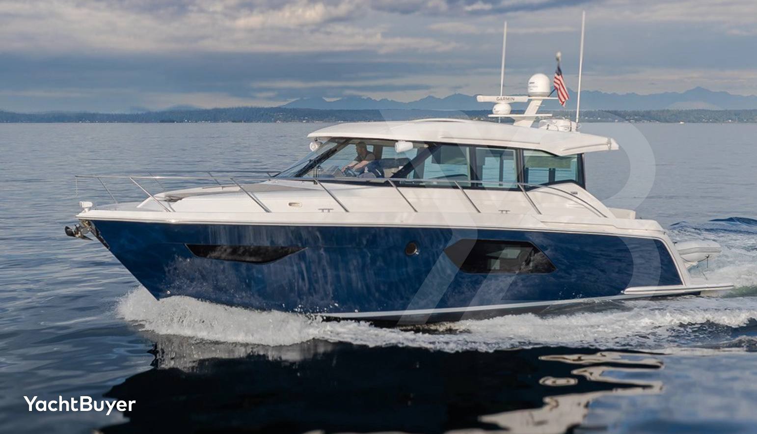 TIARA C49 COUPE