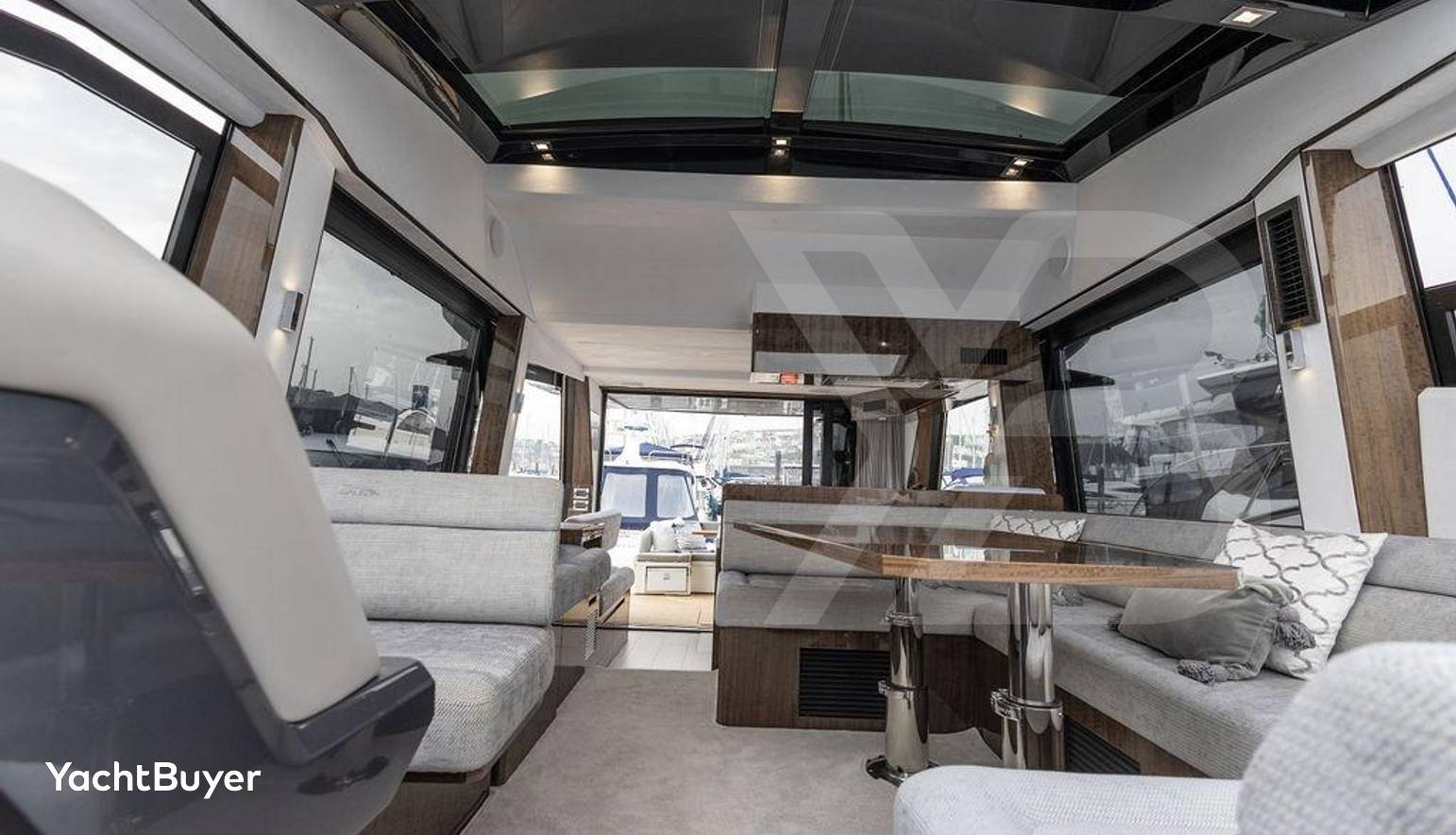 Galeon 510 SKY