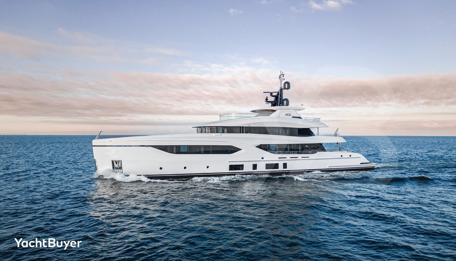 CONRAD C144S HULL #4