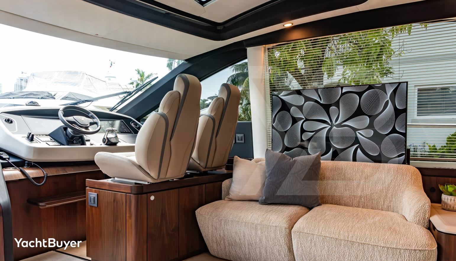 FAIRLINE PHANTOM