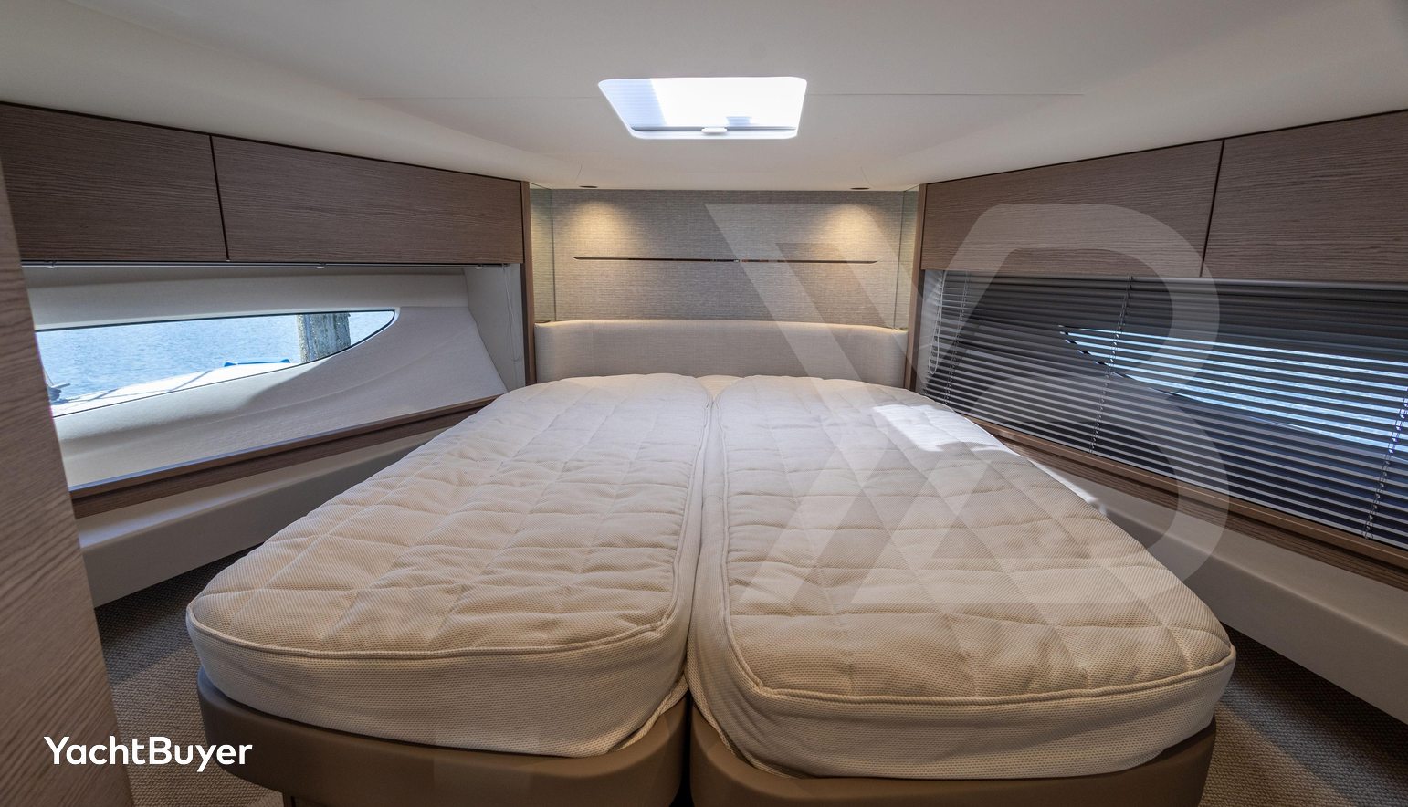 3 CABIN DECK VERSION