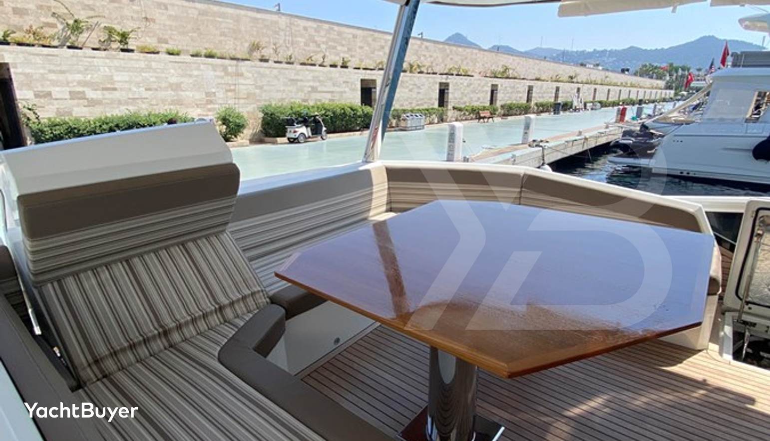 GALEON 640 FLY