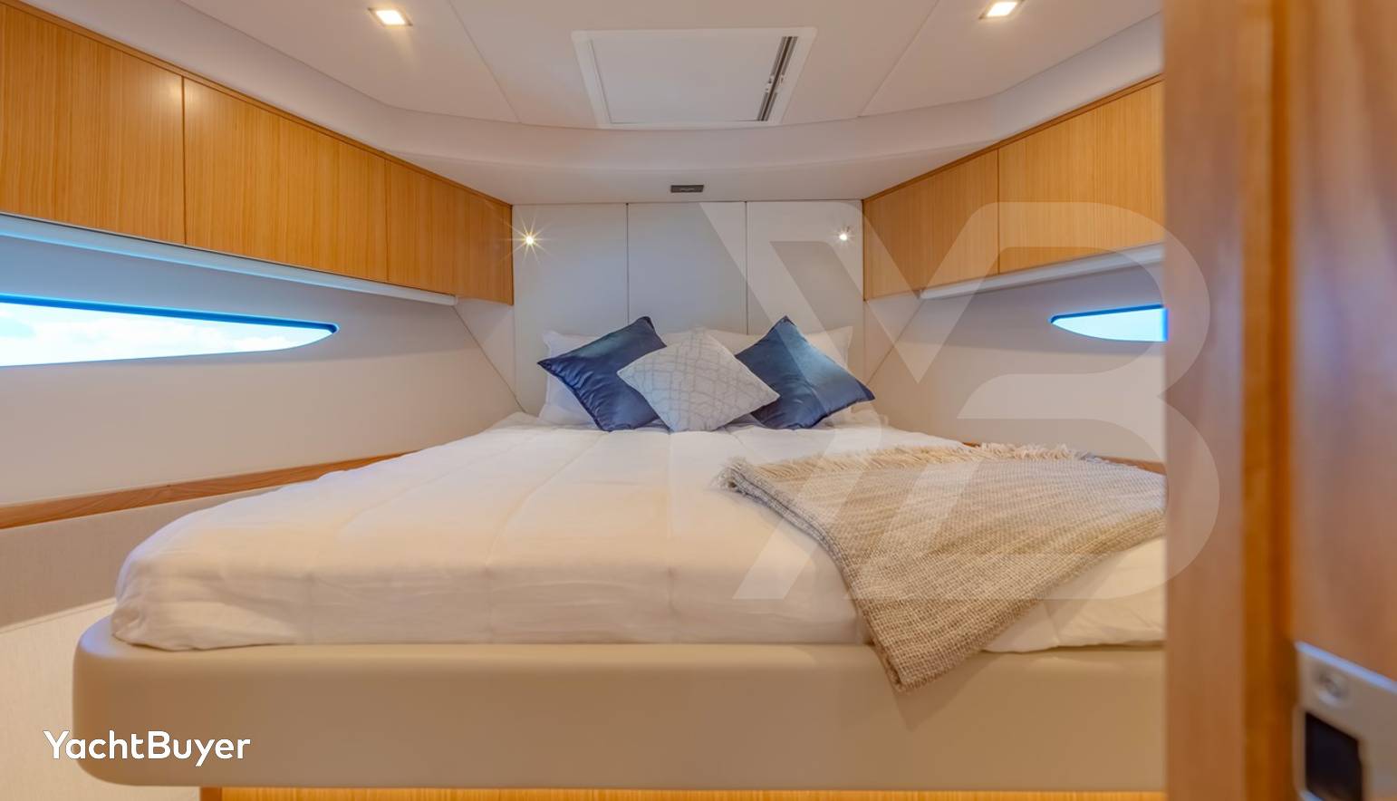 RIVIERA 4600 SY