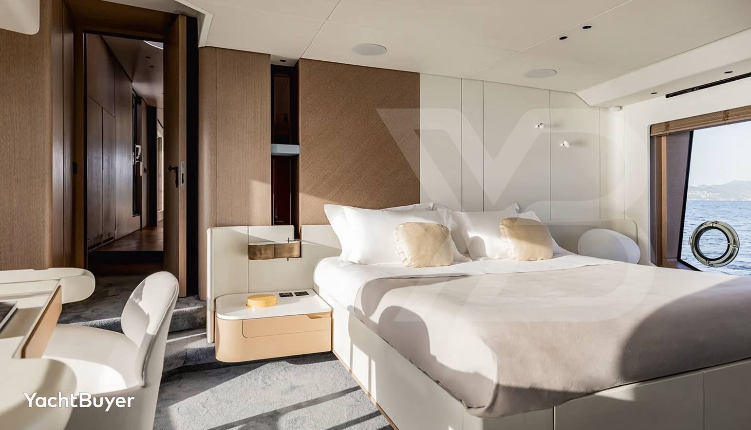 AZIMUT GRANDE 26 M