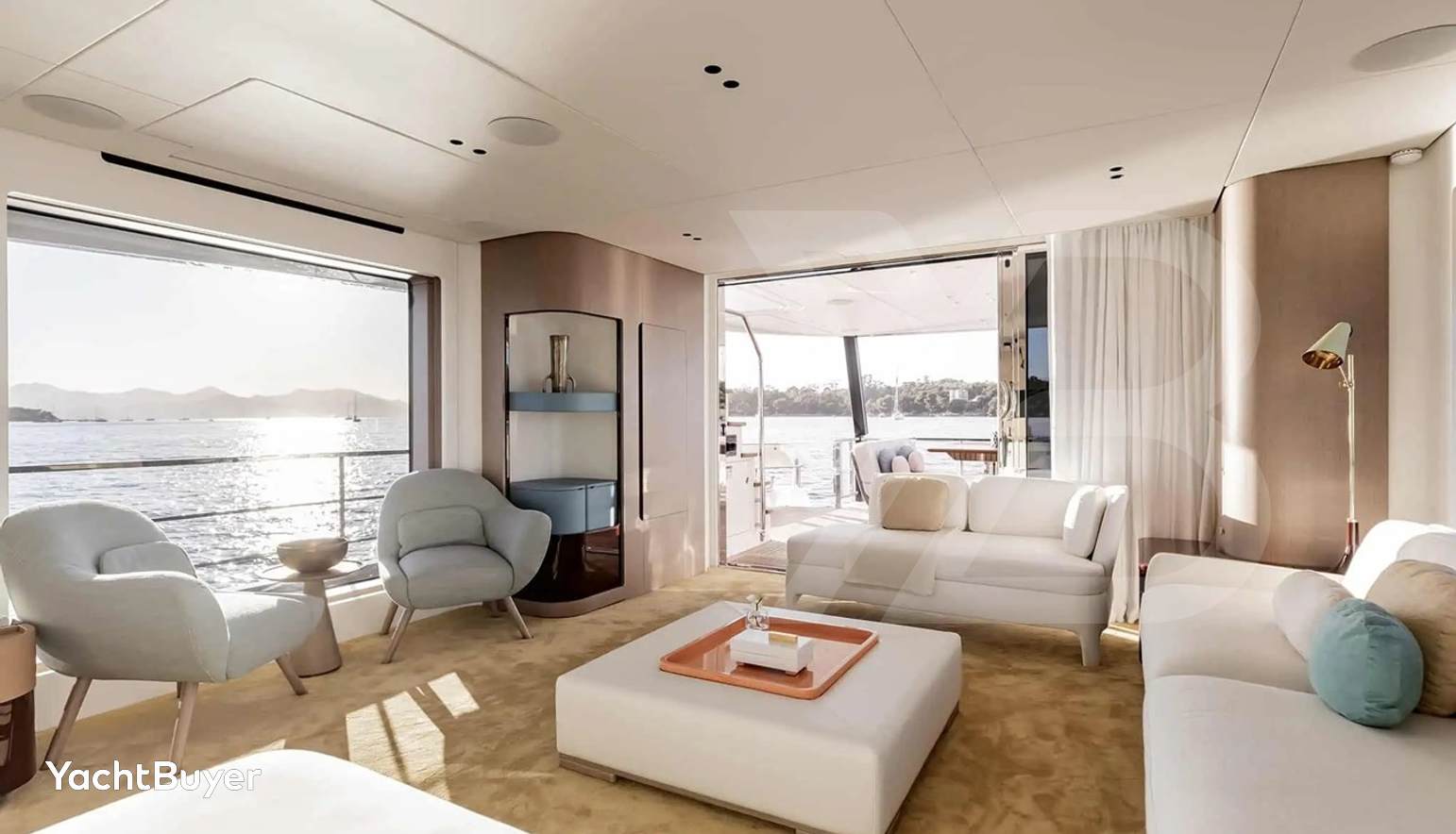 AZIMUT GRANDE 26 M