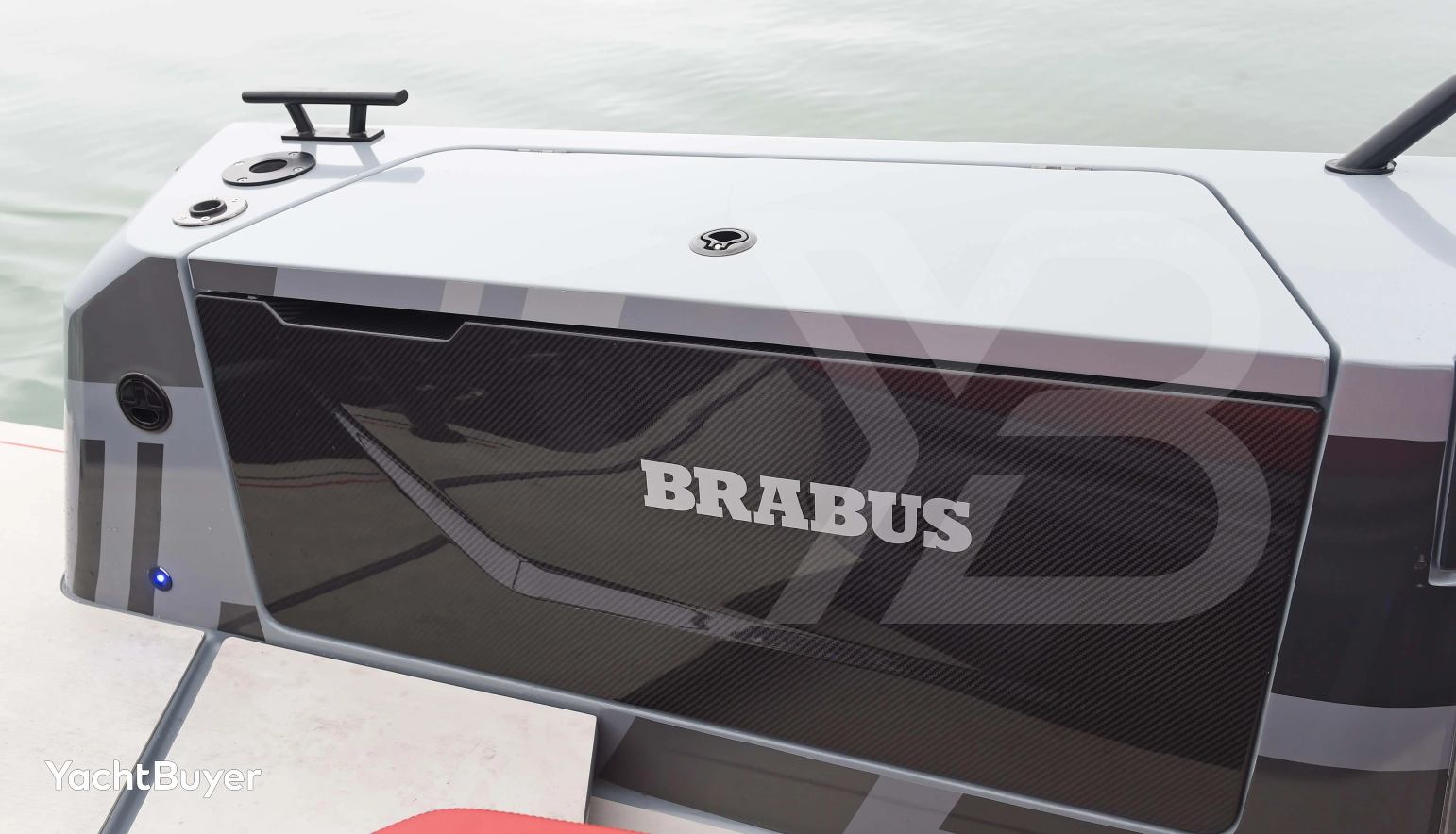 Brabus Shadow 900 Sun Top