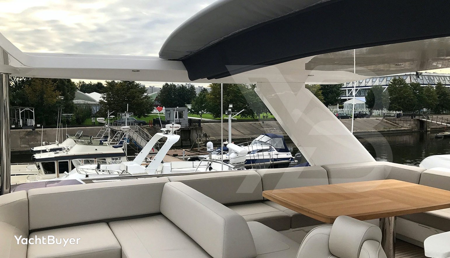 Princess 68