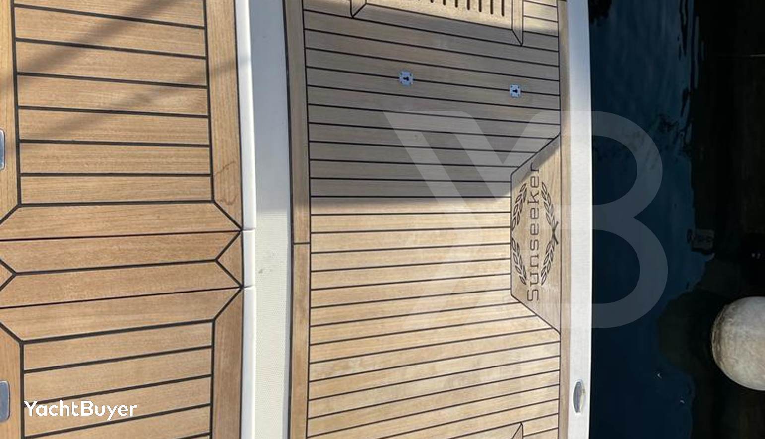 Sunseeker Manhattan 56