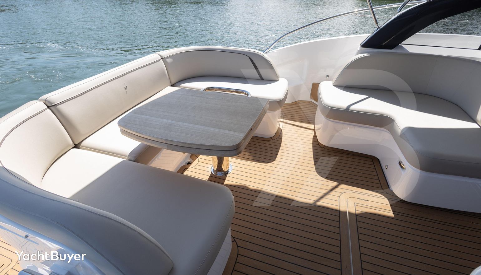 3 CABIN DECK VERSION
