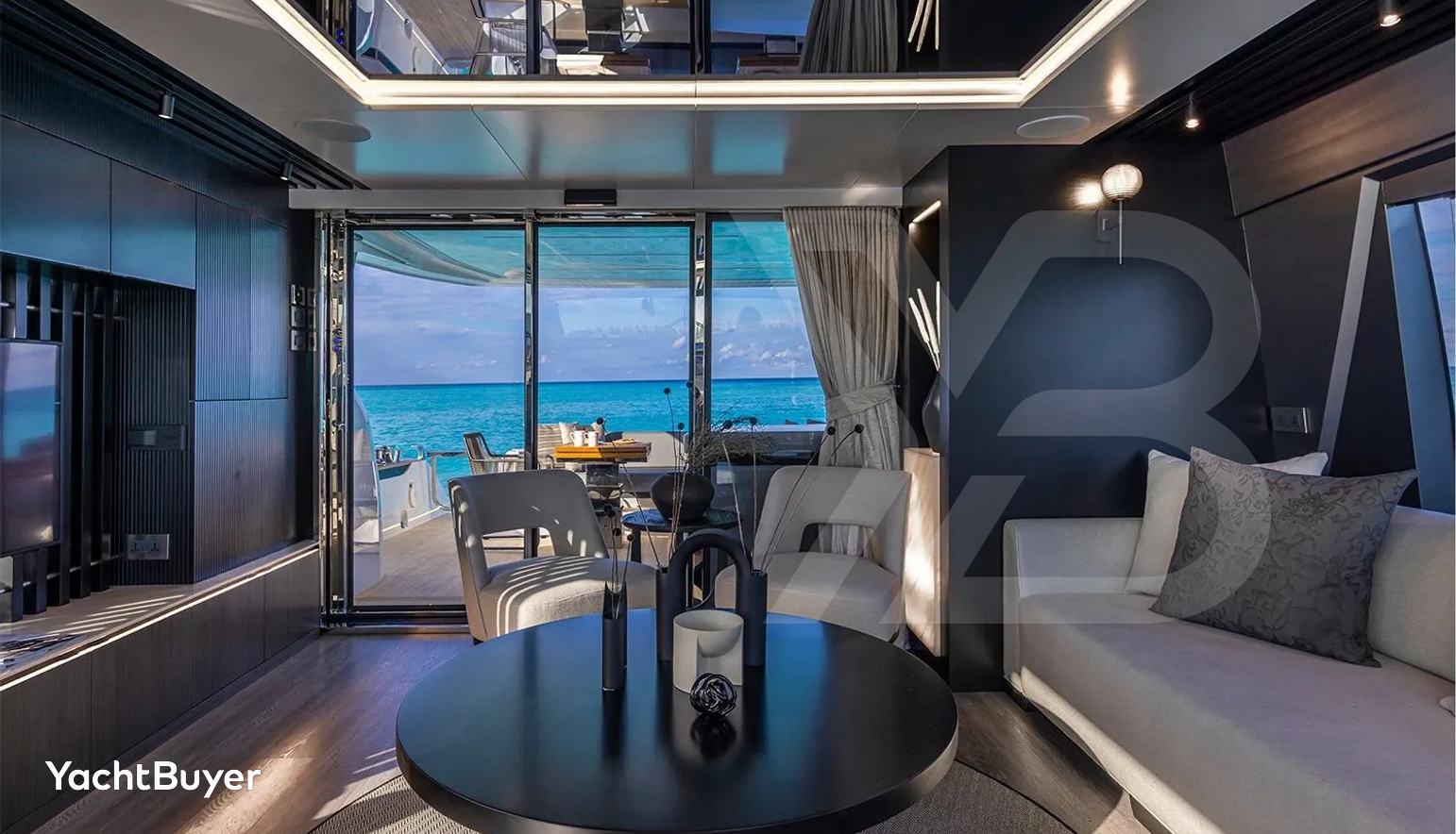 2025 Pearl 72 | 72.2 ft