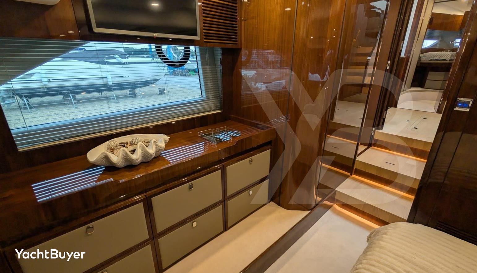 Tender Garage & Hi/Lo Swimplatform