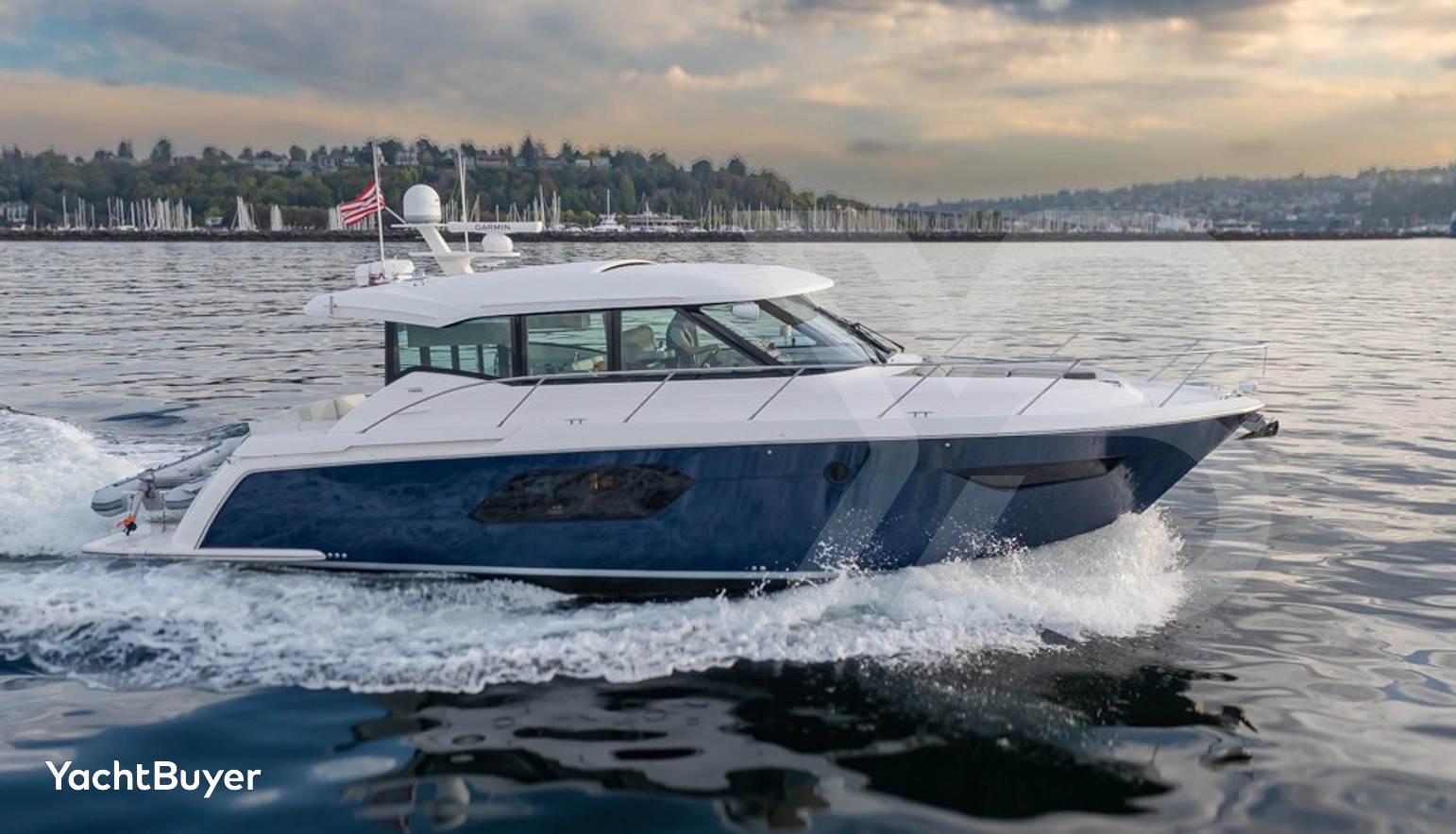 TIARA C49 COUPE