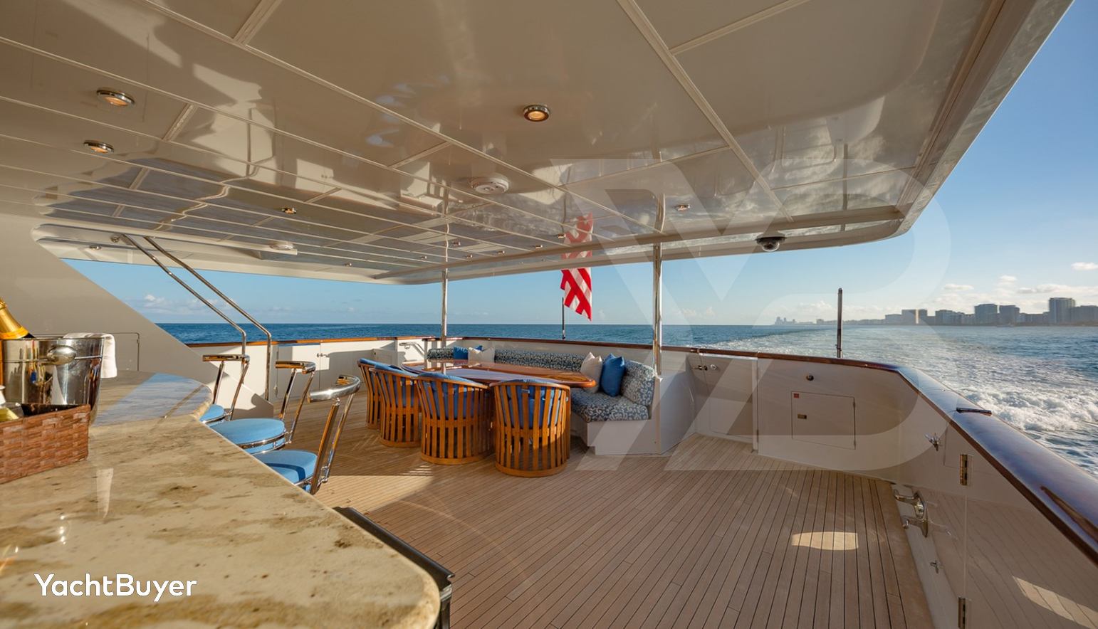 I LOVE THIS BOAT