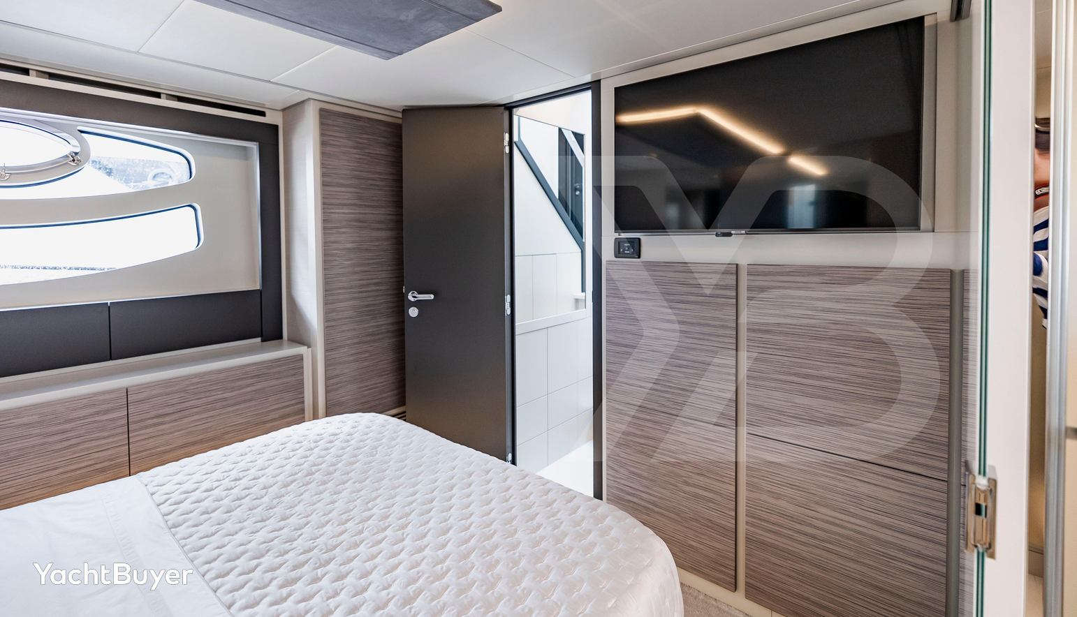 SEA SUITE I