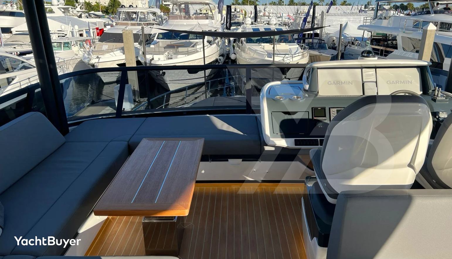 Pearl 72