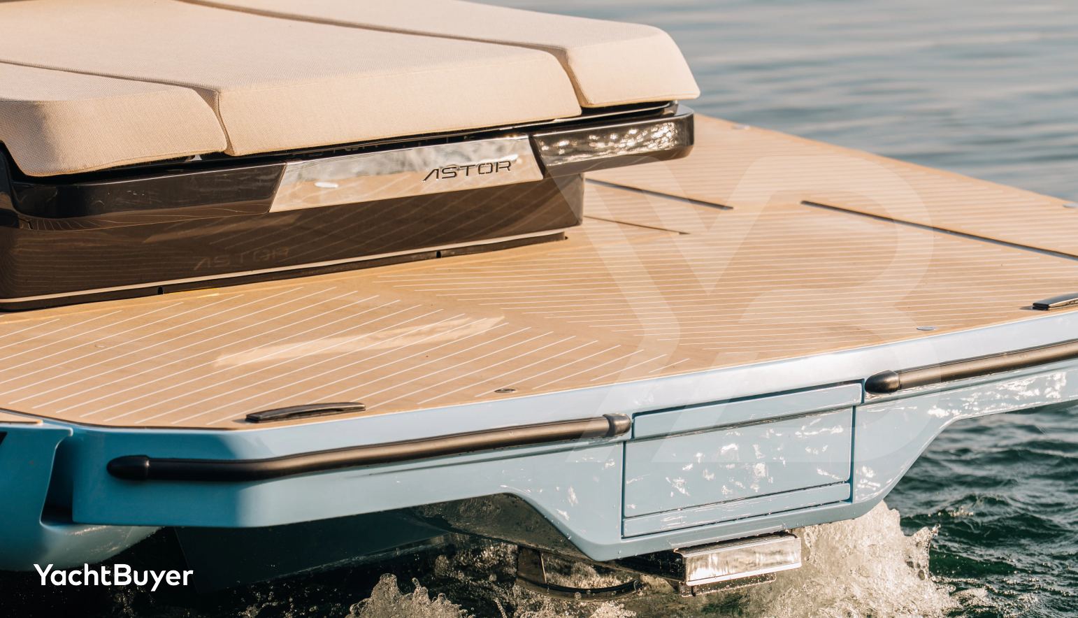 Bellini Astor Yacht