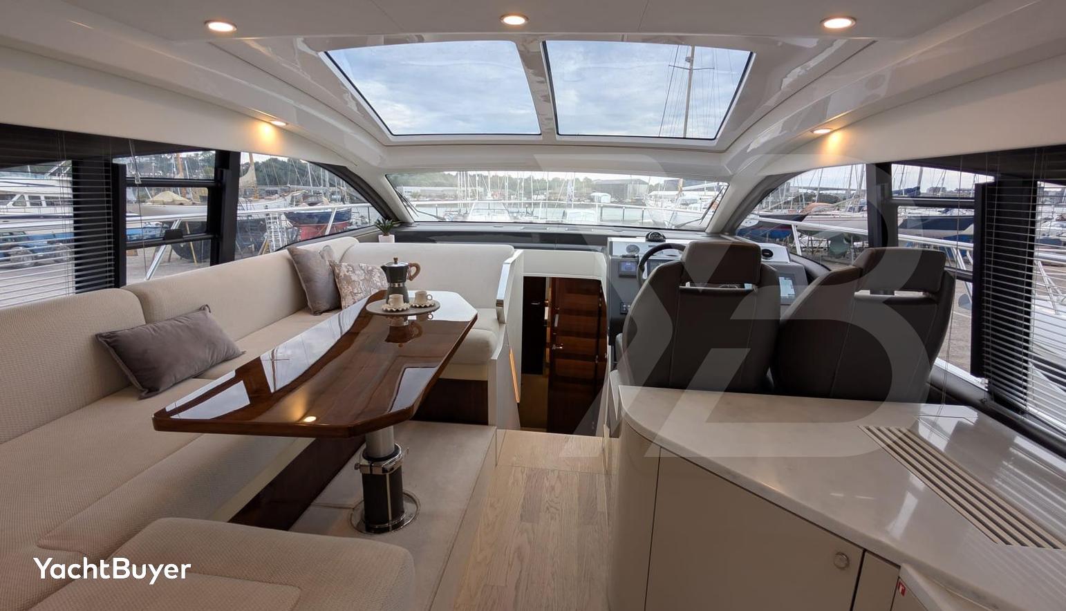 Tender Garage & Hi/Lo Swimplatform