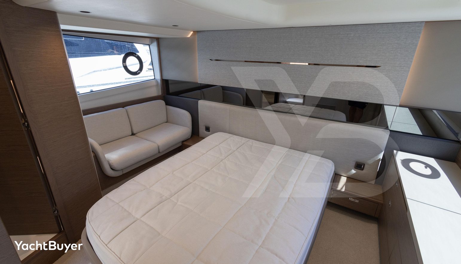 3 CABIN DECK VERSION