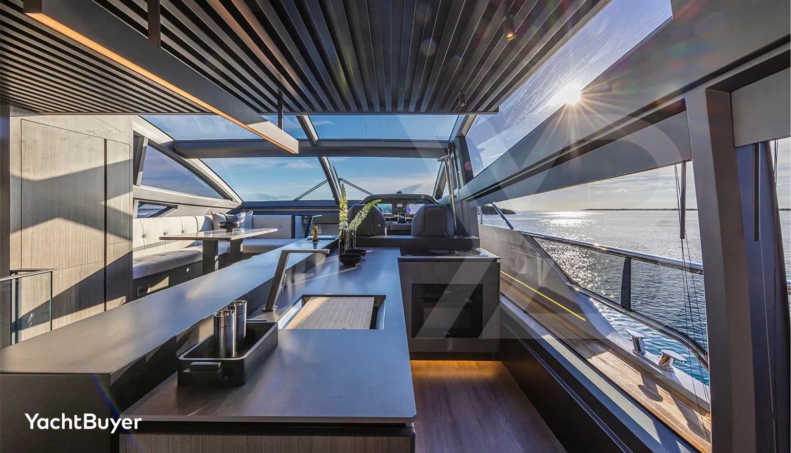 2025 Pearl 72 | 72.2 ft