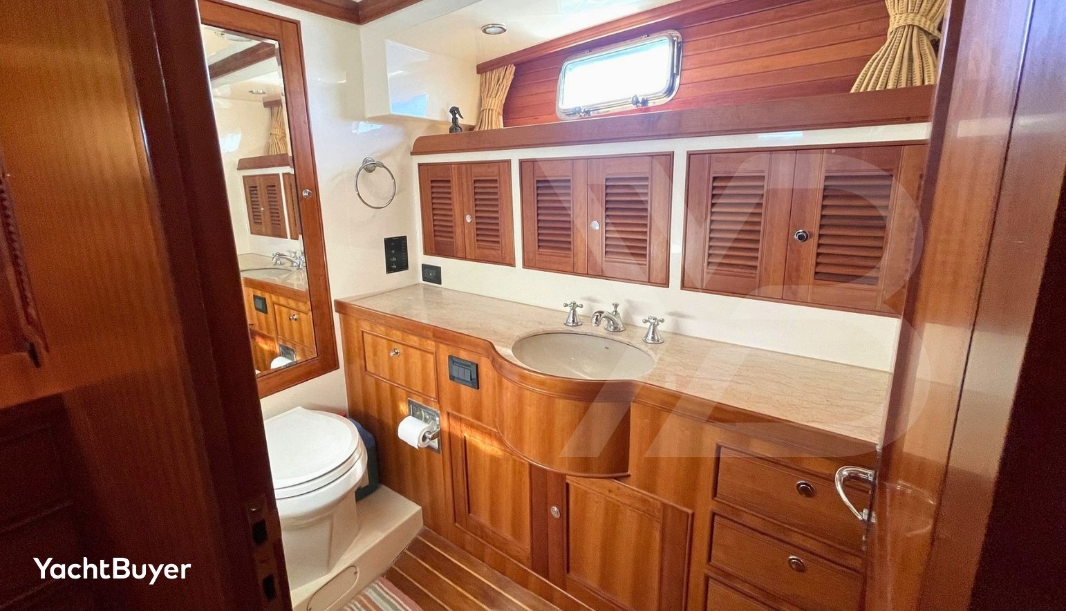 Latitude 20