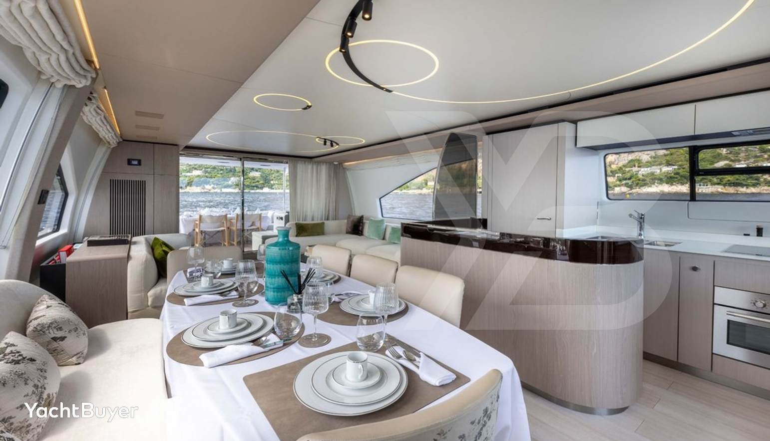 BELLA KATRIN - AZIMUT 72