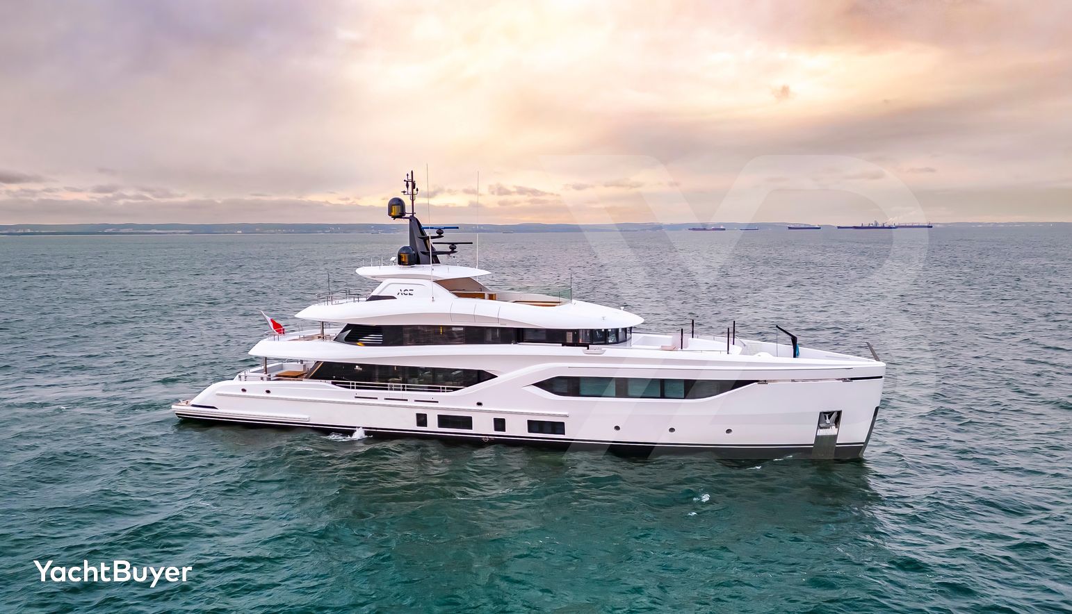 CONRAD C144S HULL #4