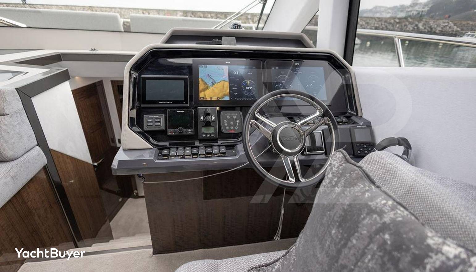 Galeon 510 SKY