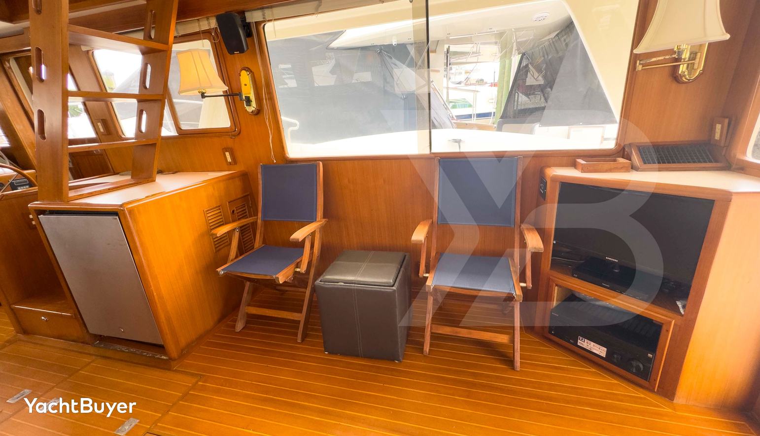 ISLAND GIRL