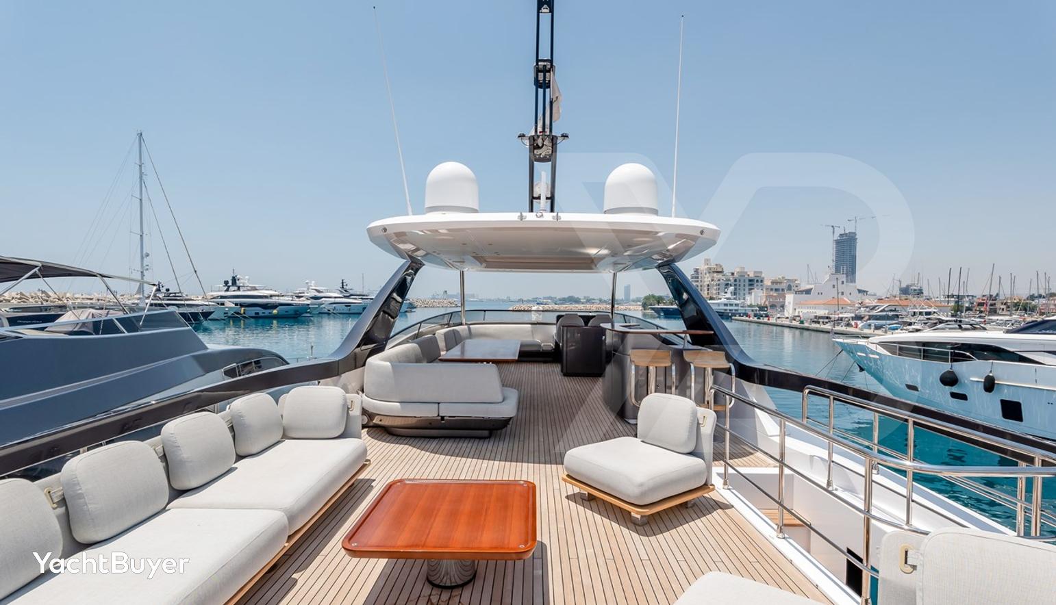 Breeze Azimut Grande 26m