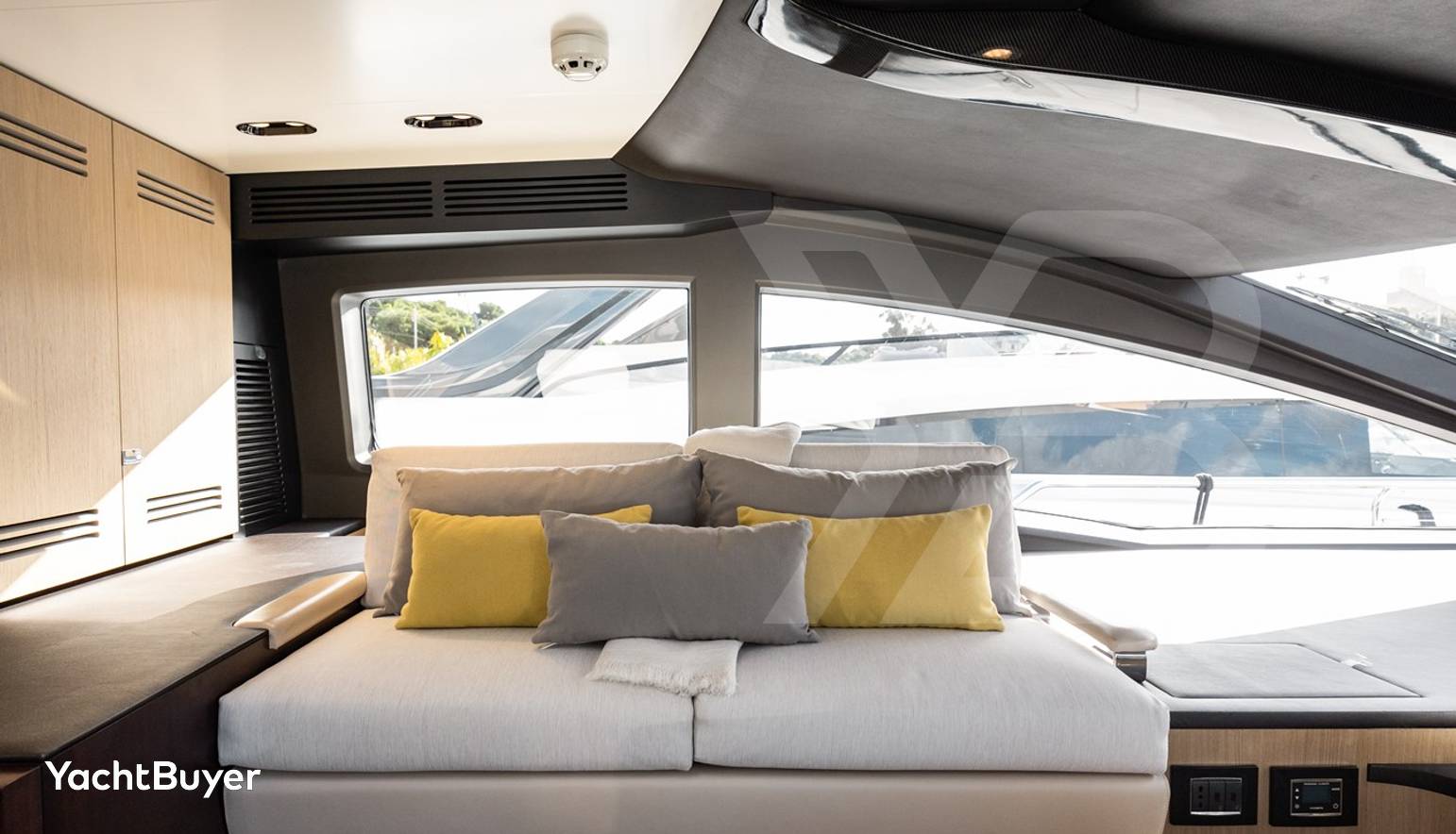 AZIMUT GRANDE 27 METRI  2020