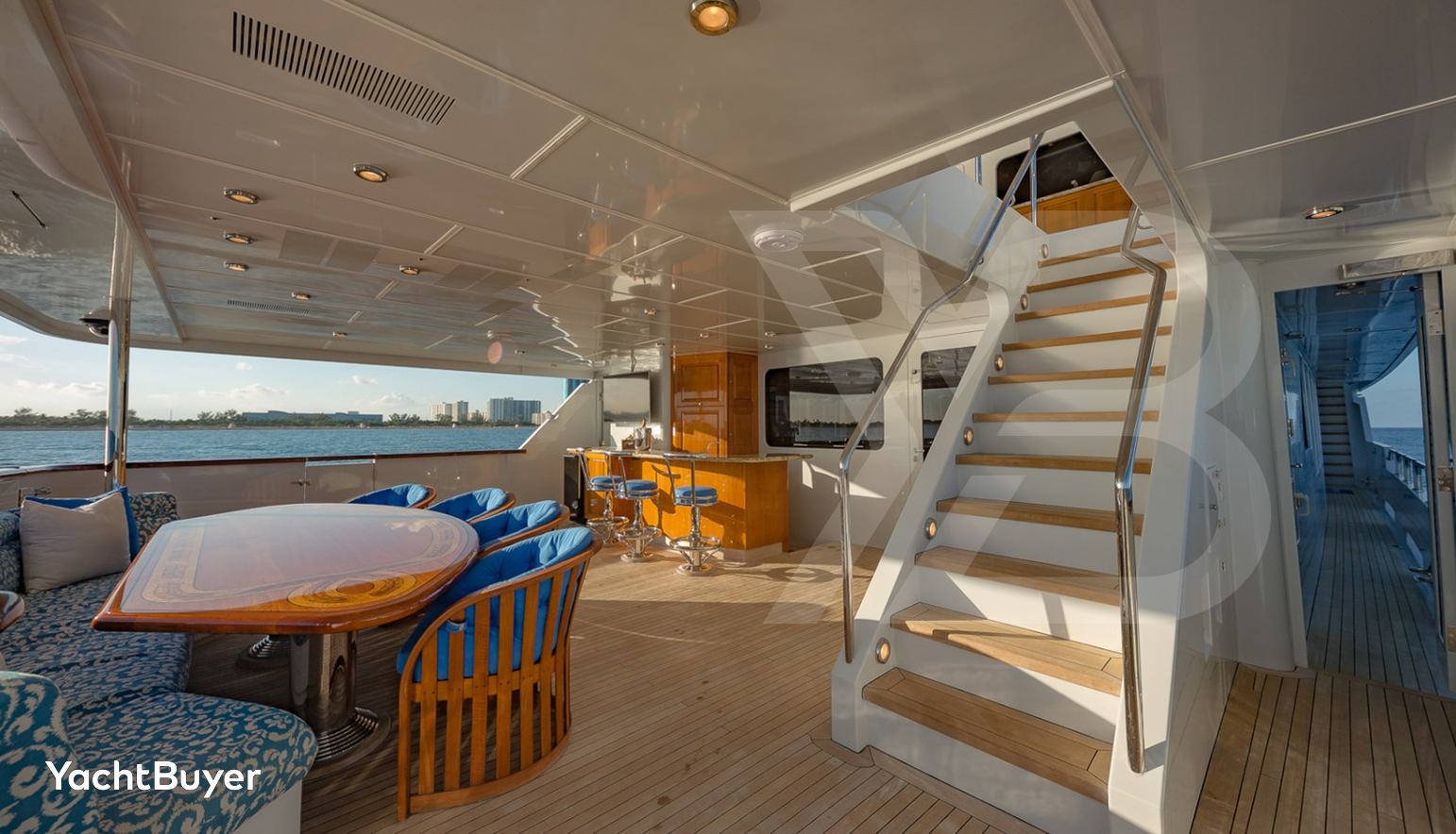 I LOVE THIS BOAT