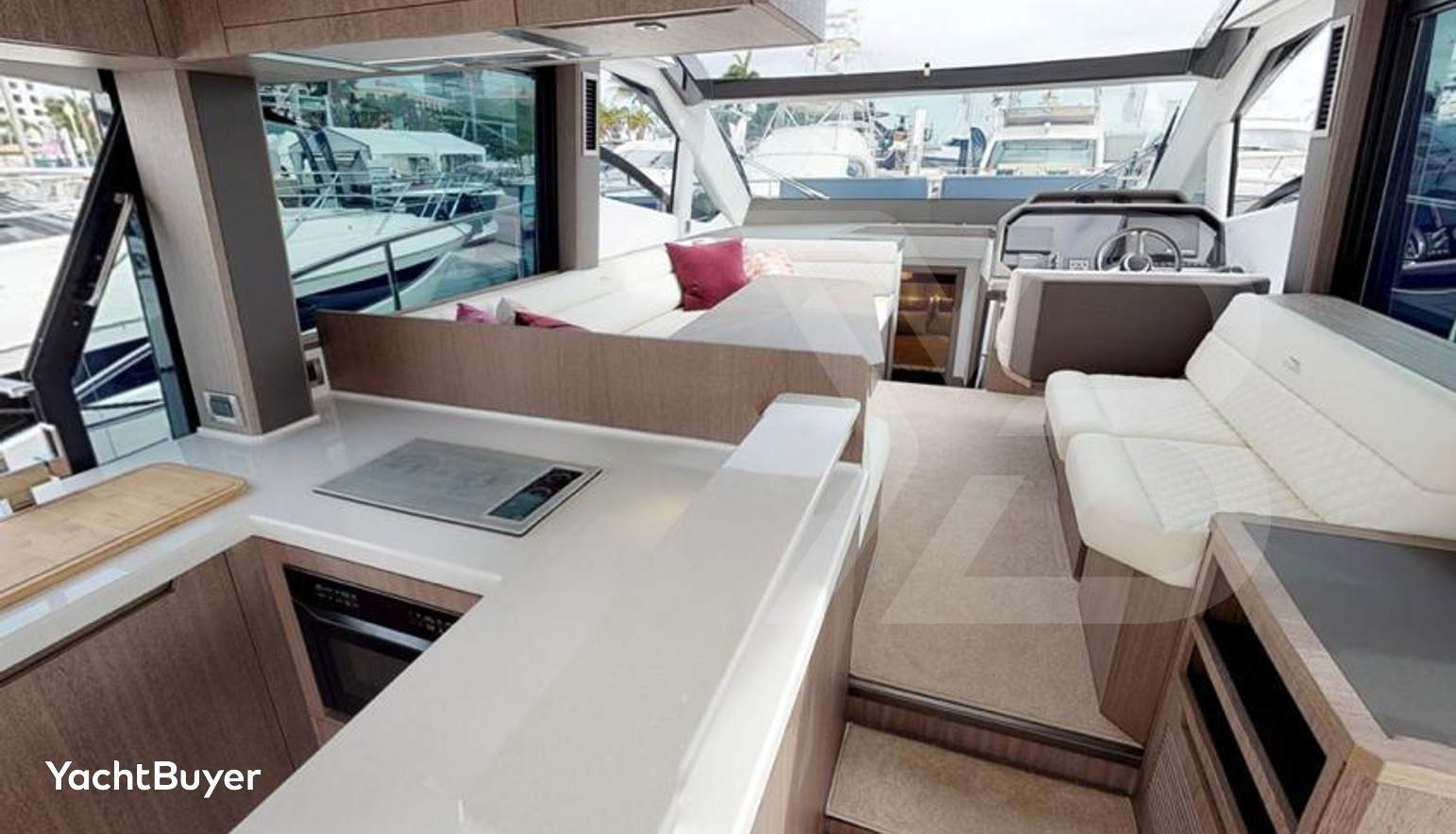 Galeon 510 SKY