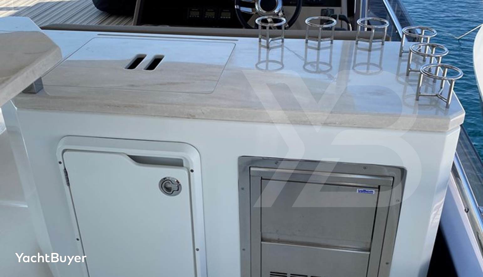 GALEON 640 FLY