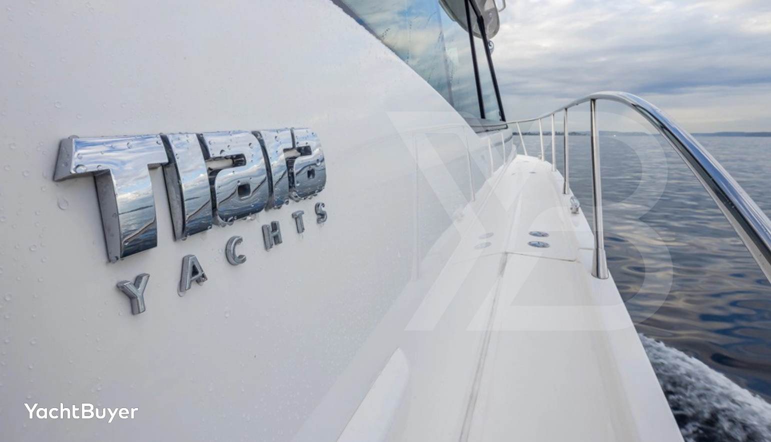 TIARA C49 COUPE