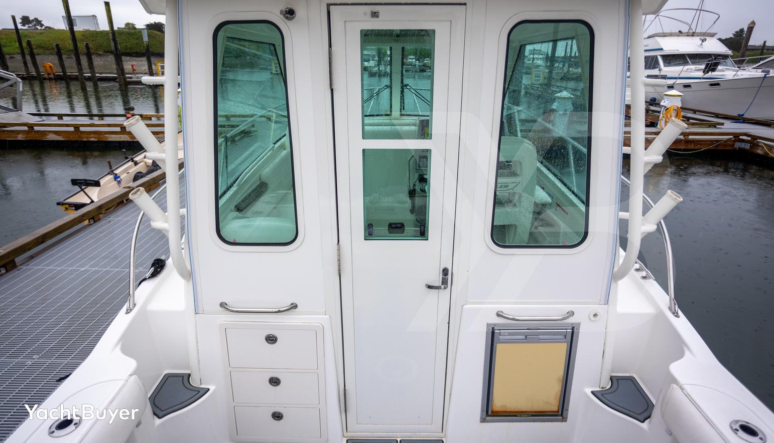 Boston Whaler 285